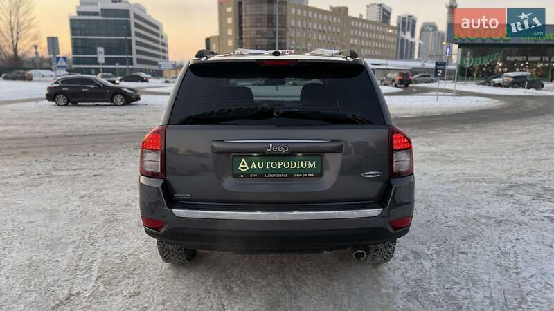 Позашляховик / Кросовер Jeep Compass 2015 в Києві