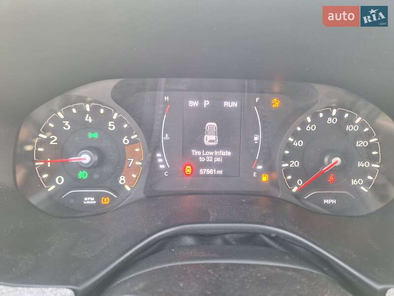 Внедорожник / Кроссовер Jeep Compass 2022 в Киеве