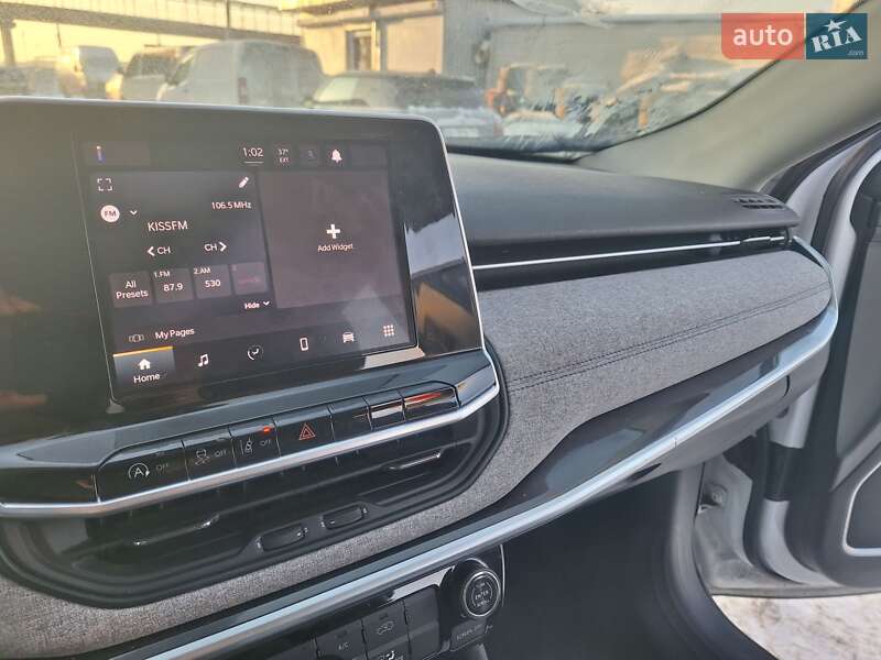 Внедорожник / Кроссовер Jeep Compass 2022 в Киеве