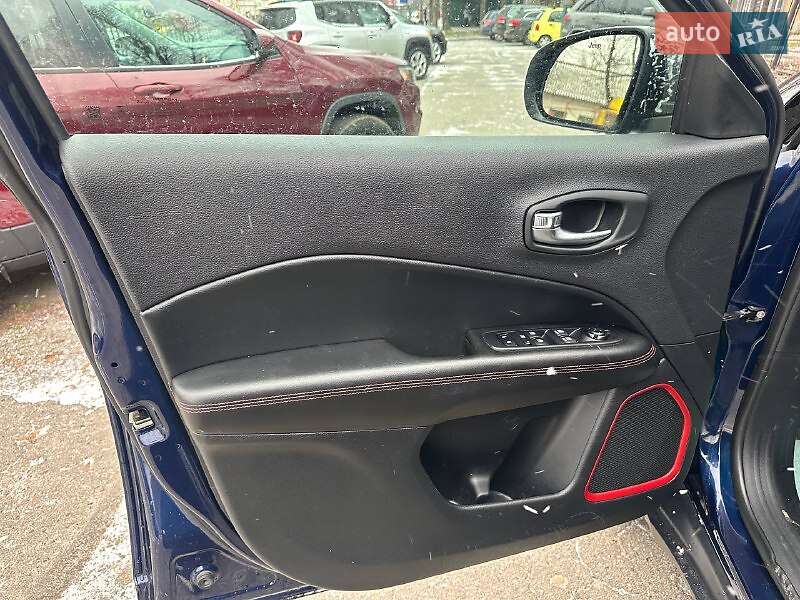 Внедорожник / Кроссовер Jeep Compass 2020 в Полтаве