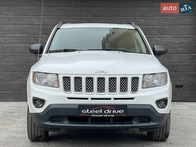 Внедорожник / Кроссовер Jeep Compass 2013 в Николаеве
