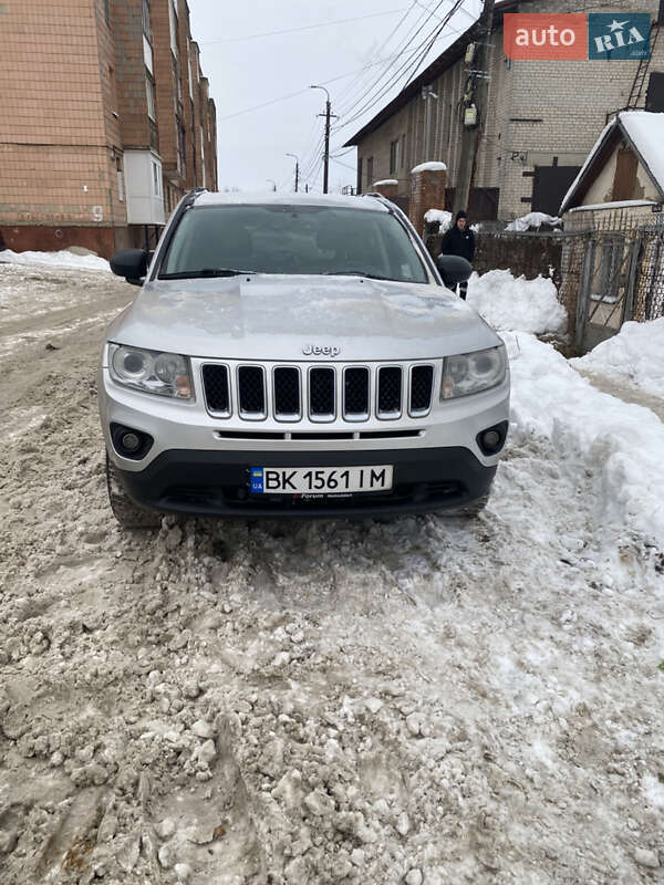 2011 Jeep Compass, VIN 1C4NJDCU2CD558227:plate — фото 1 (autoria)
