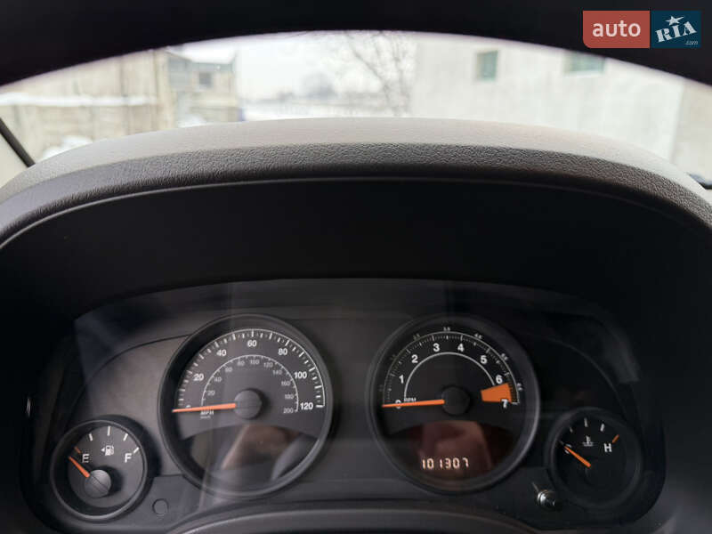 Позашляховик / Кросовер Jeep Compass 2016 в Києві фото 13 Позашляховик / Кросовер Jeep Compass 2016 в Києві