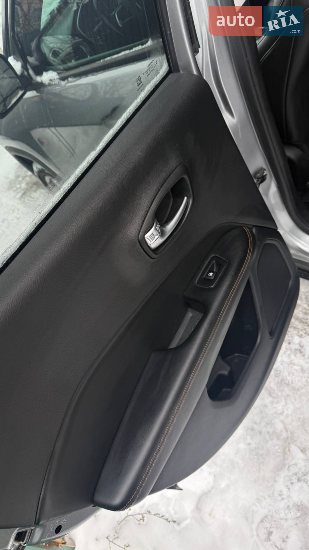 2020 Jeep Compass - мініатюра 14