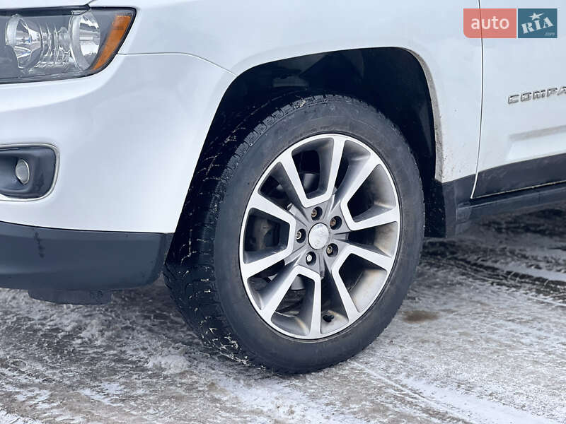 Позашляховик / Кросовер Jeep Compass 2016 в Старокостянтинові