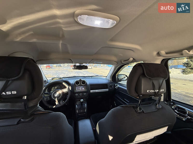 Внедорожник / Кроссовер Jeep Compass 2016 в Киеве