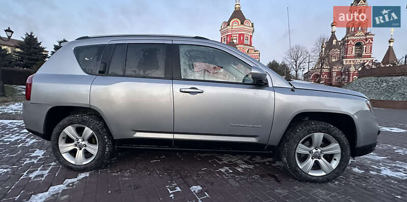 Позашляховик / Кросовер Jeep Compass 2015 в Дніпрі