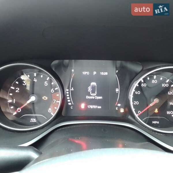 Позашляховик / Кросовер Jeep Compass 2018 в Черкасах