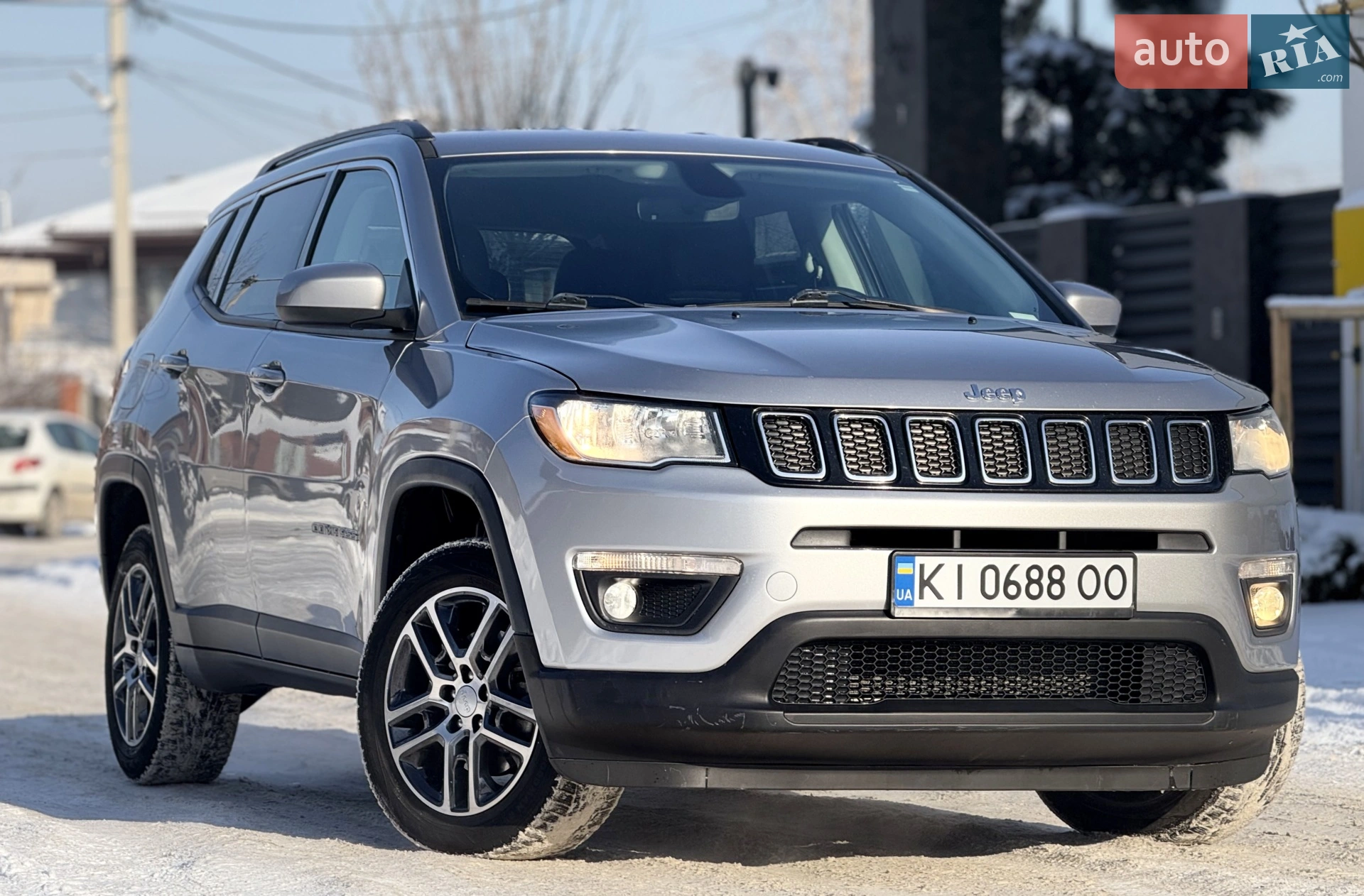 2018 Jeep Compass - фото 1