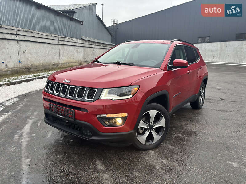 Внедорожник / Кроссовер Jeep Compass 2017 в Киеве
