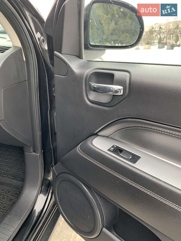 Внедорожник / Кроссовер Jeep Compass 2013 в Ровно фото 39 Внедорожник / Кроссовер Jeep Compass 2013 в Ровно