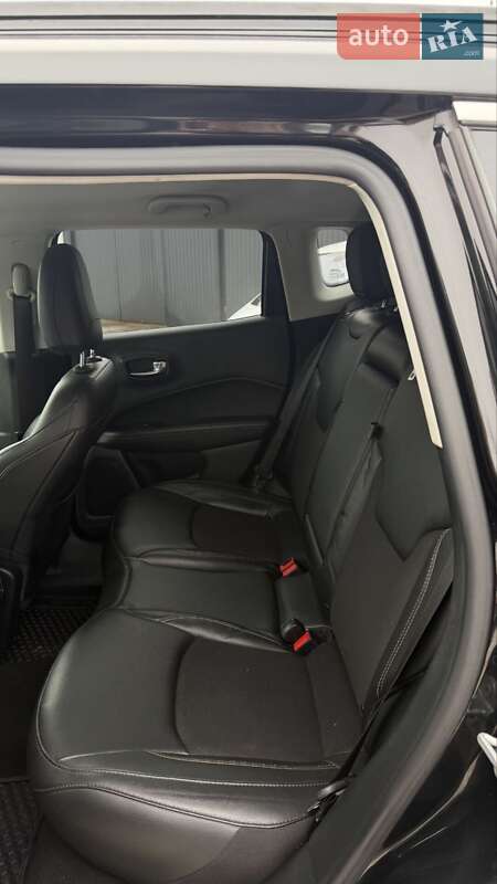 Внедорожник / Кроссовер Jeep Compass 2019 в Чернигове фото 24 Внедорожник / Кроссовер Jeep Compass 2019 в Чернигове
