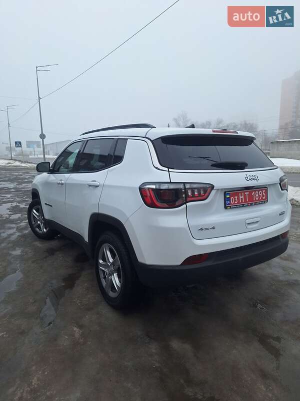 Внедорожник / Кроссовер Jeep Compass 2024 в Киеве фото 11 Внедорожник / Кроссовер Jeep Compass 2024 в Киеве