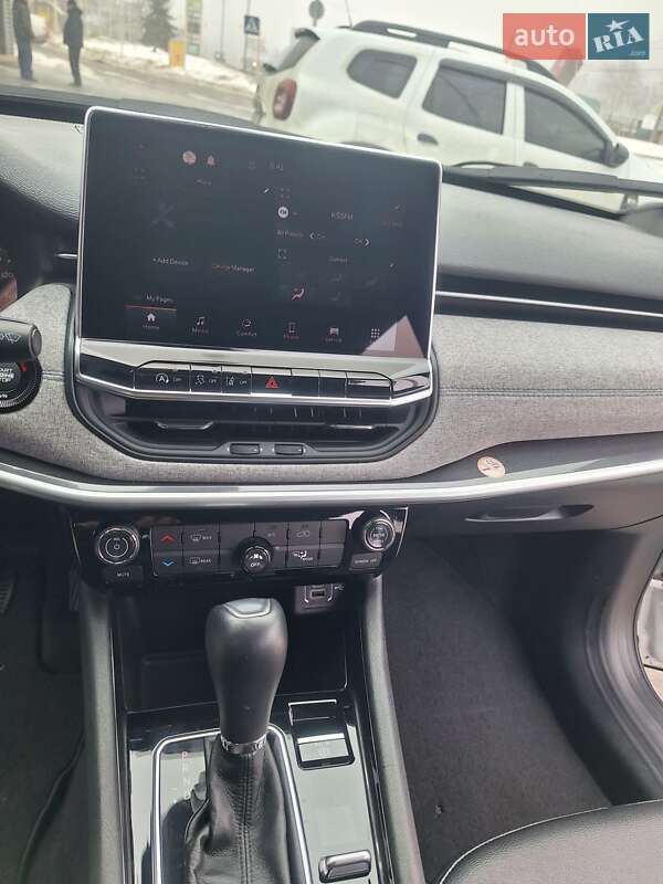 Внедорожник / Кроссовер Jeep Compass 2024 в Киеве фото 30 Внедорожник / Кроссовер Jeep Compass 2024 в Киеве