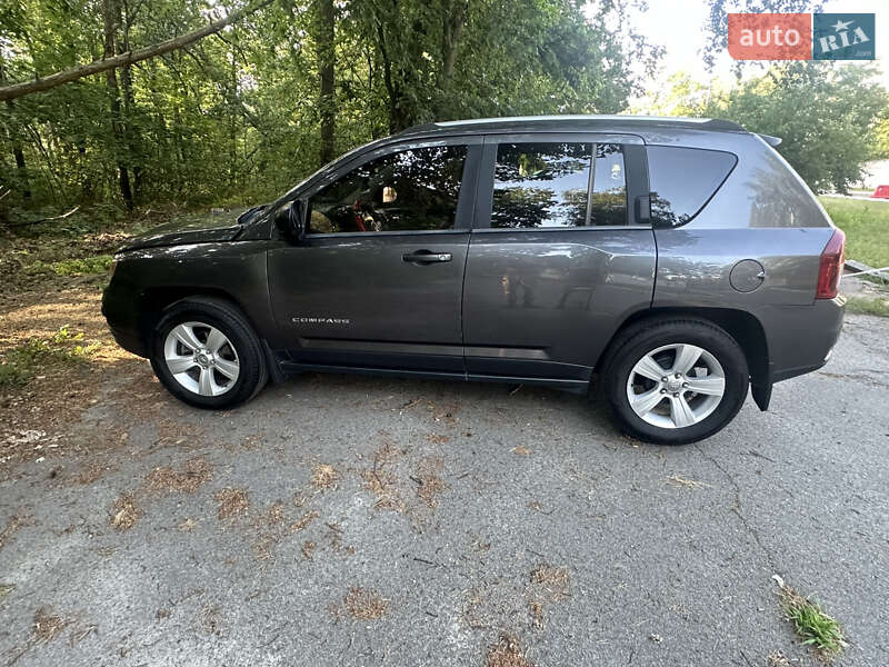 Позашляховик / Кросовер Jeep Compass 2015 в Бучі