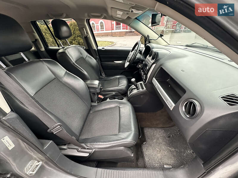 Позашляховик / Кросовер Jeep Compass 2015 в Дніпрі фото 26 Позашляховик / Кросовер Jeep Compass 2015 в Дніпрі