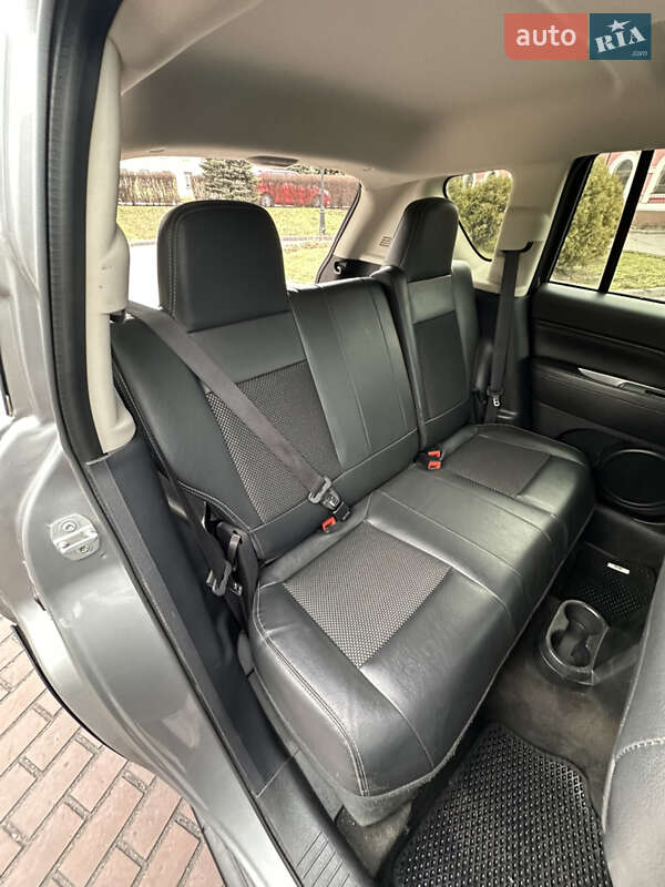 Позашляховик / Кросовер Jeep Compass 2015 в Дніпрі фото 30 Позашляховик / Кросовер Jeep Compass 2015 в Дніпрі