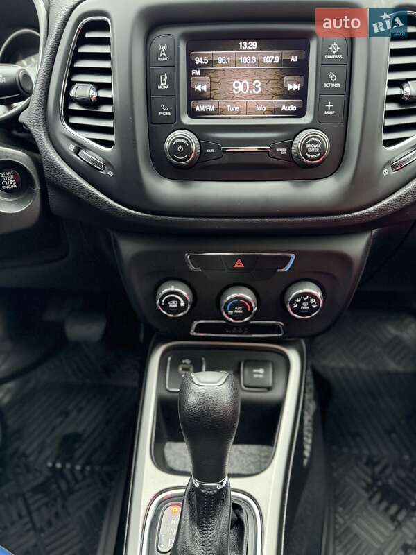 Позашляховик / Кросовер Jeep Compass 2017 в Сумах фото 16 Позашляховик / Кросовер Jeep Compass 2017 в Сумах