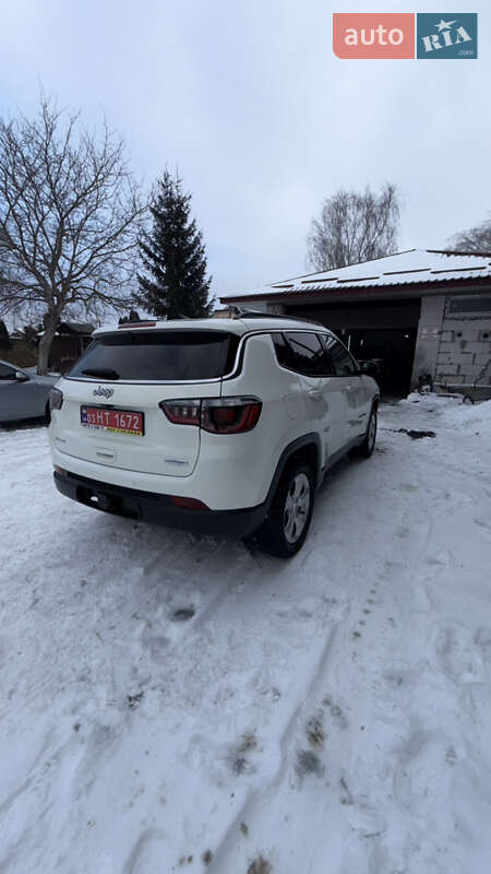 Позашляховик / Кросовер Jeep Compass 2018 в Дубні фото 7 Позашляховик / Кросовер Jeep Compass 2018 в Дубні