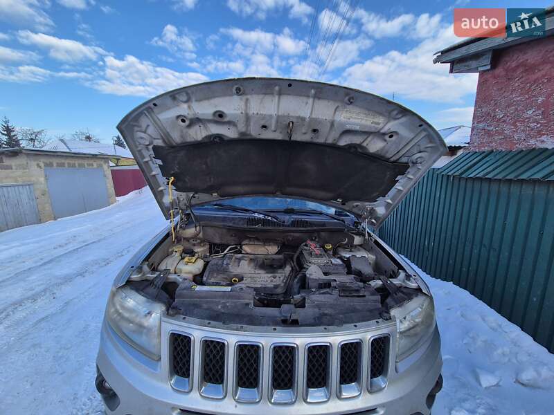 Внедорожник / Кроссовер Jeep Compass 2011 в Киеве фото 22 Внедорожник / Кроссовер Jeep Compass 2011 в Киеве