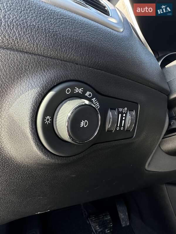 Внедорожник / Кроссовер Jeep Compass 2018 в Белогородке