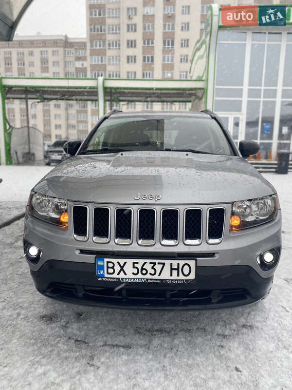 Внедорожник / Кроссовер Jeep Compass 2014 в Хмельницком