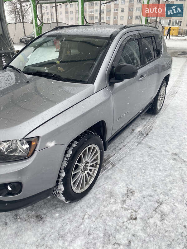 Внедорожник / Кроссовер Jeep Compass 2014 в Хмельницком