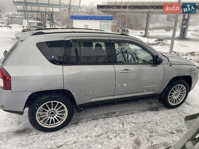 Внедорожник / Кроссовер Jeep Compass 2014 в Хмельницком