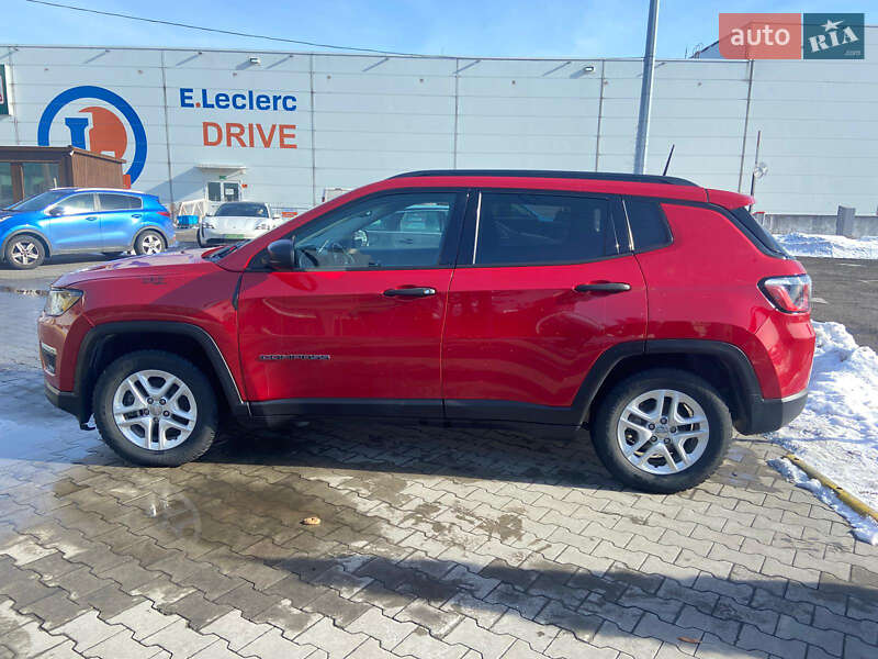 Внедорожник / Кроссовер Jeep Compass 2018 в Буске