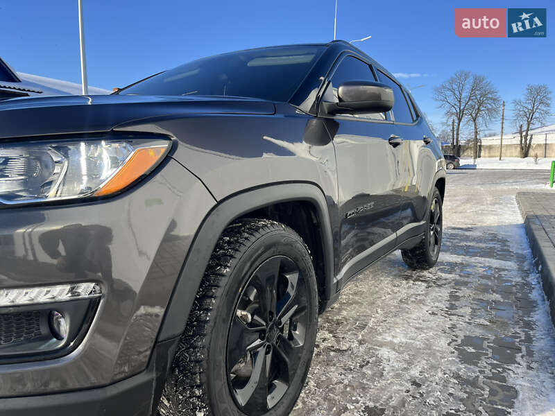 Внедорожник / Кроссовер Jeep Compass 2020 в Ромнах