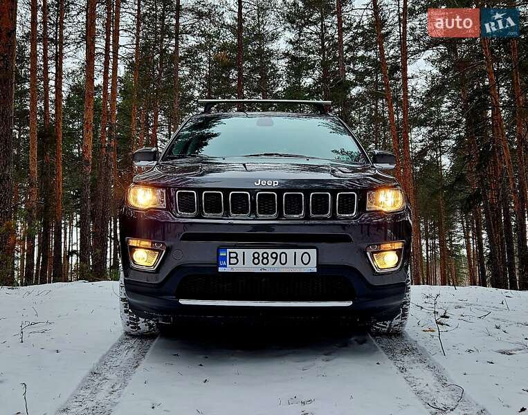 Внедорожник / Кроссовер Jeep Compass 2018 в Миргороде