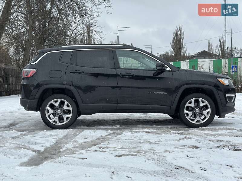 Внедорожник / Кроссовер Jeep Compass 2018 в Киеве