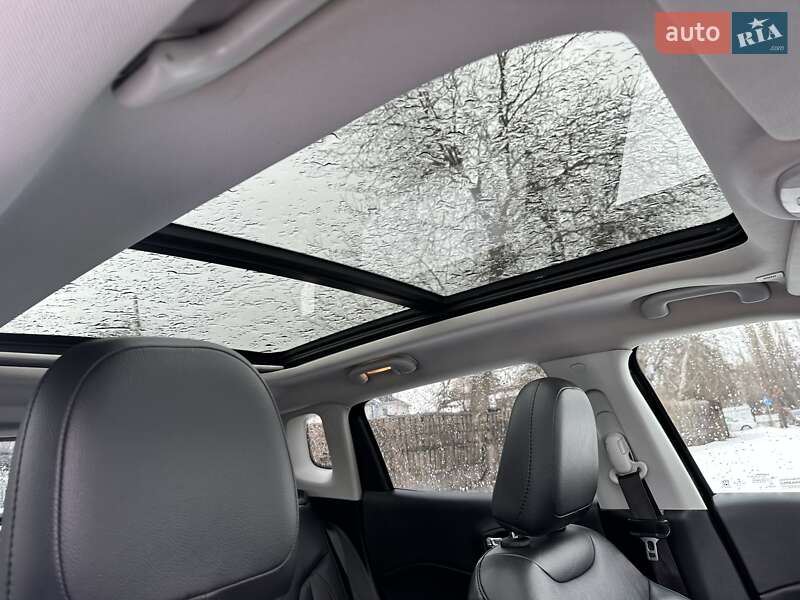 Внедорожник / Кроссовер Jeep Compass 2018 в Киеве