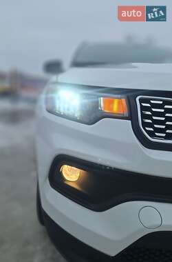 Внедорожник / Кроссовер Jeep Compass 2024 в Киеве