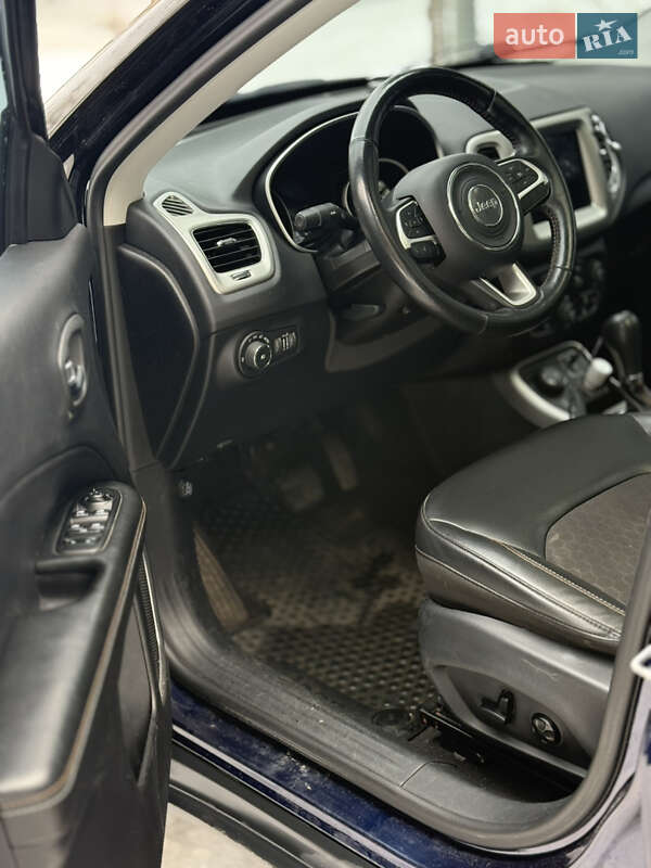 Позашляховик / Кросовер Jeep Compass 2017 в Сумах