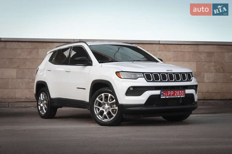 2024 Jeep Compass, VIN 3C4NJDFN7RT132380:plate — zdjęcie 1 (autoria)