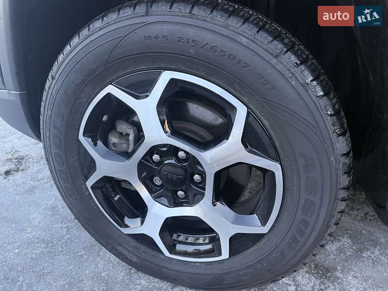 Позашляховик / Кросовер Jeep Compass 2023 в Рівному фото 26 Позашляховик / Кросовер Jeep Compass 2023 в Рівному