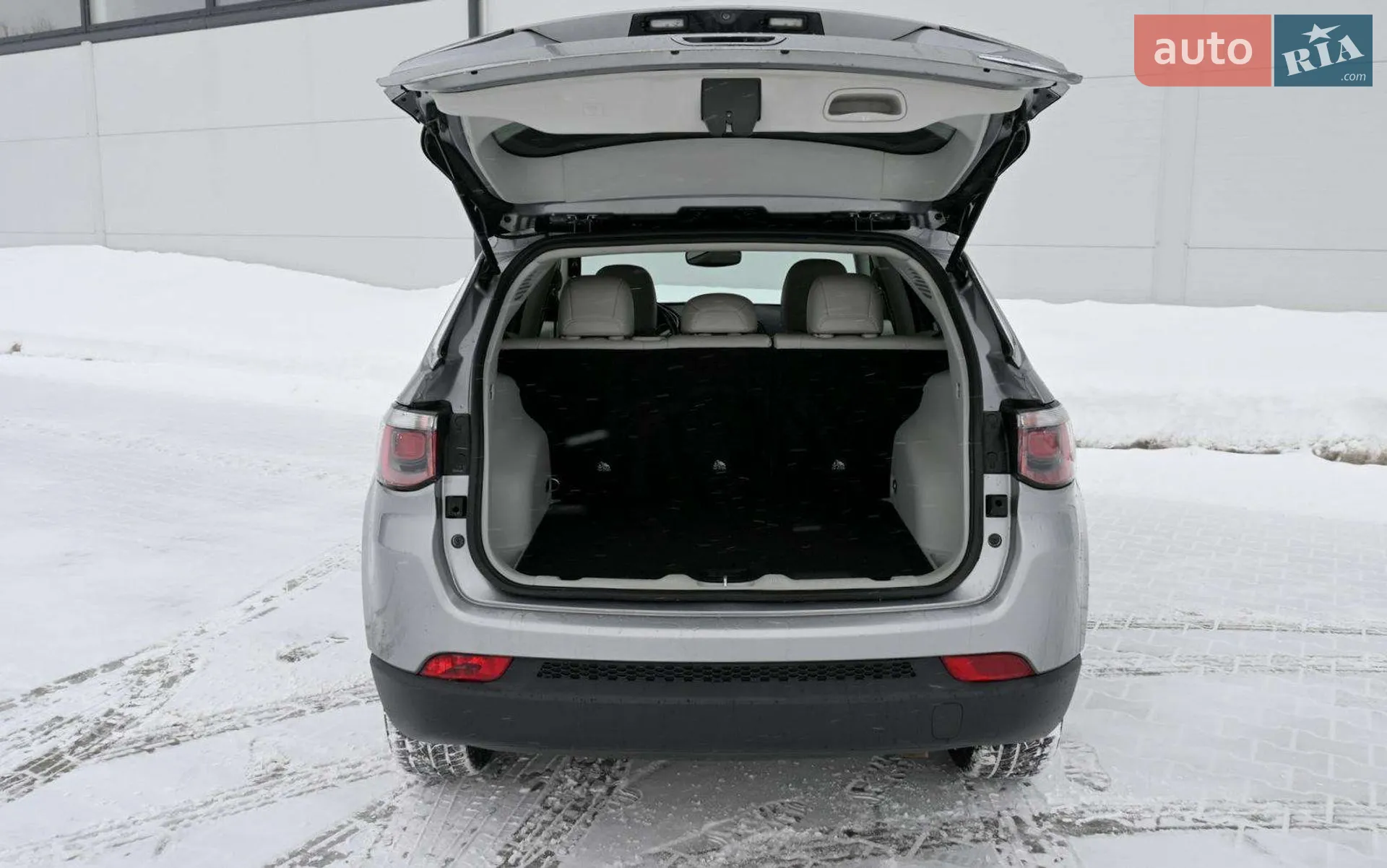 2018 Jeep Compass - мініатюра 12