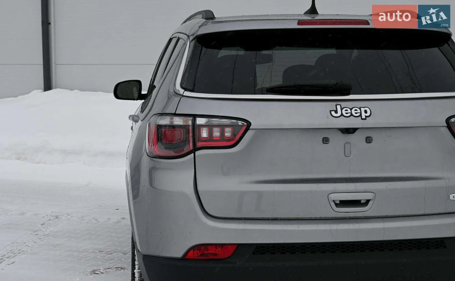 2018 Jeep Compass - мініатюра 11