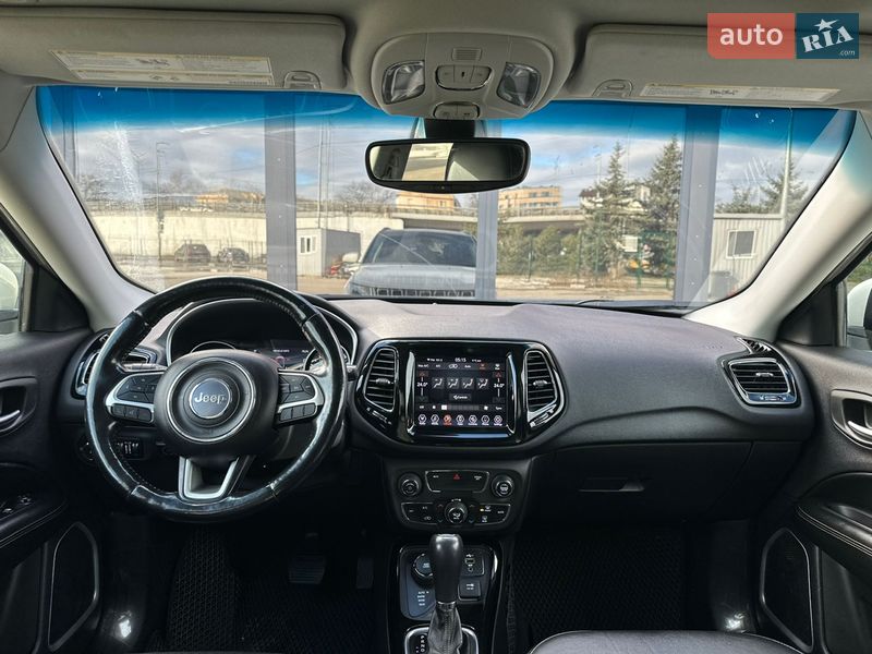 Внедорожник / Кроссовер Jeep Compass 2019 в Киеве