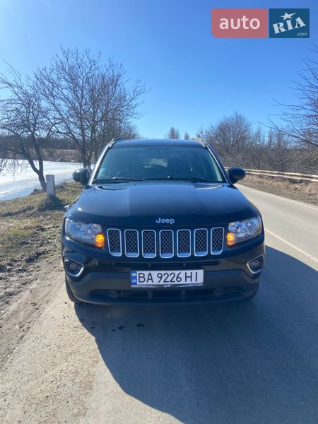 Позашляховик / Кросовер Jeep Compass 2016 в Малій Висці