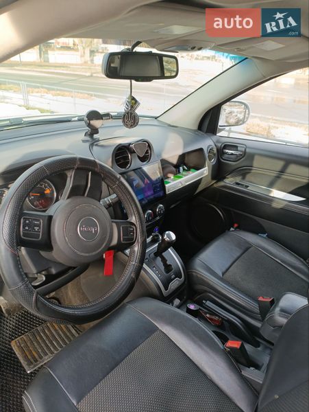 Позашляховик / Кросовер Jeep Compass 2014 в Чернігові