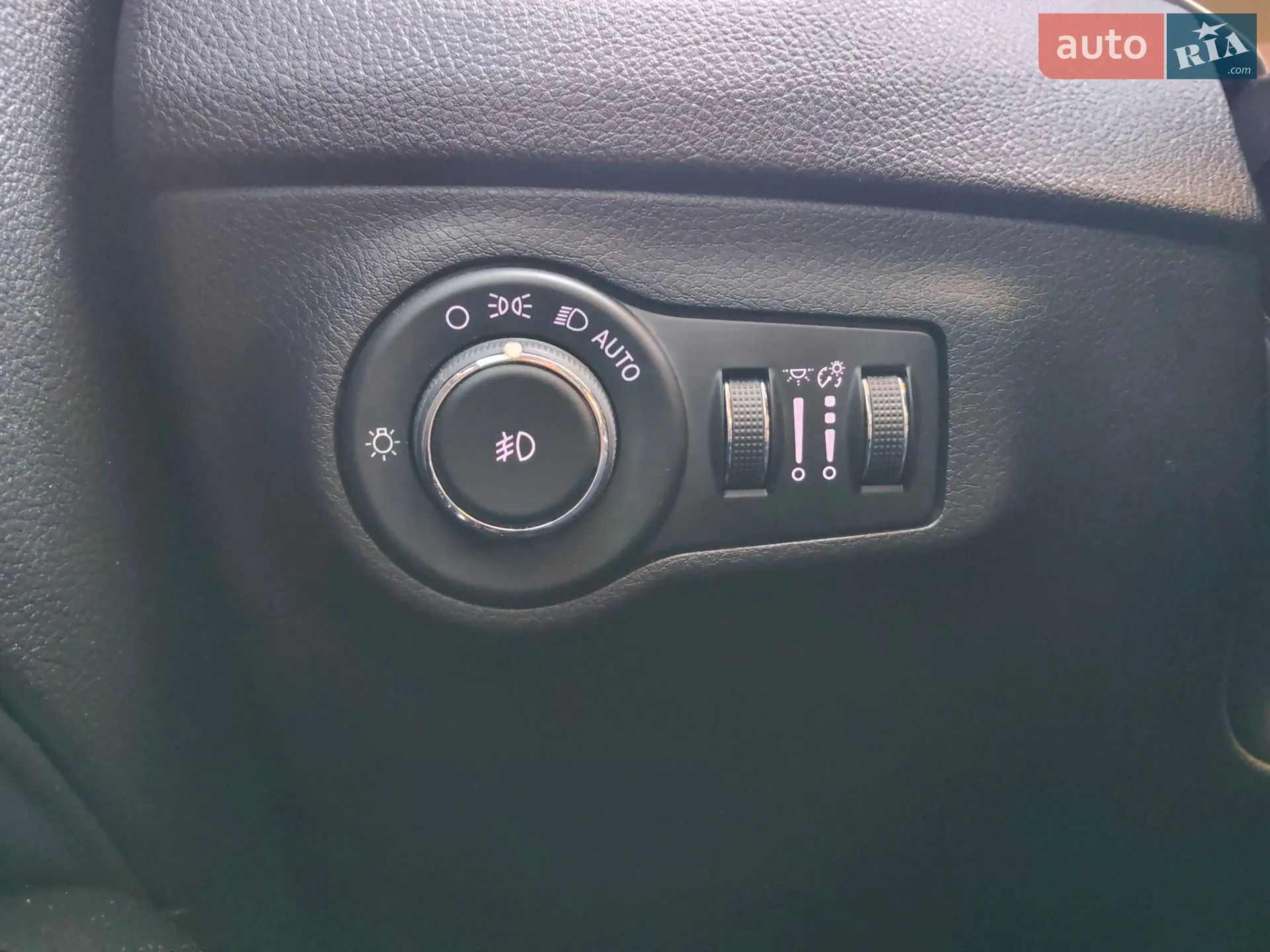 2018 Jeep Compass - мініатюра 32