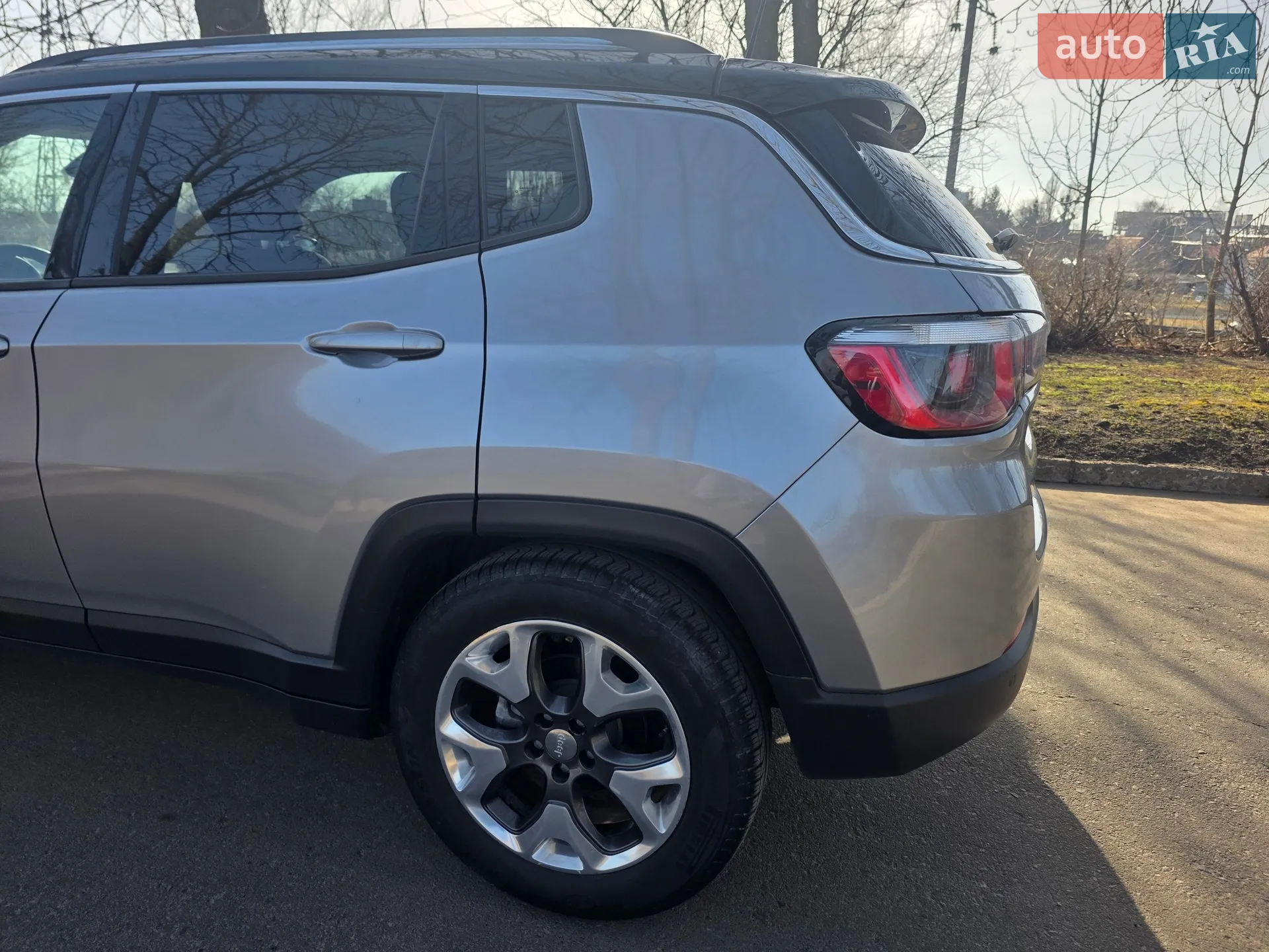 2017 Jeep Compass - мініатюра 18
