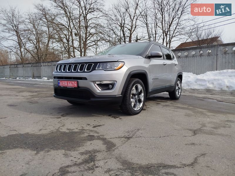 Внедорожник / Кроссовер Jeep Compass 2019 в Киеве