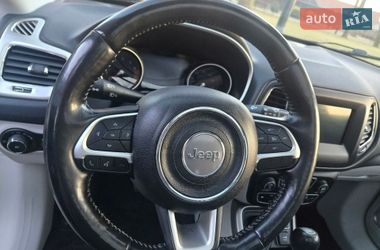 Внедорожник / Кроссовер Jeep Compass 2017 в Калуше