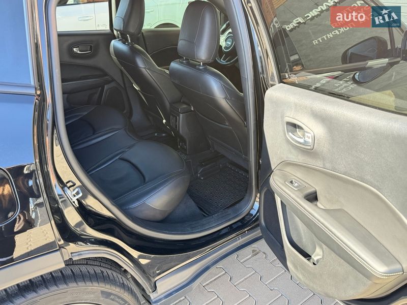 Позашляховик / Кросовер Jeep Compass 2021 в Києві