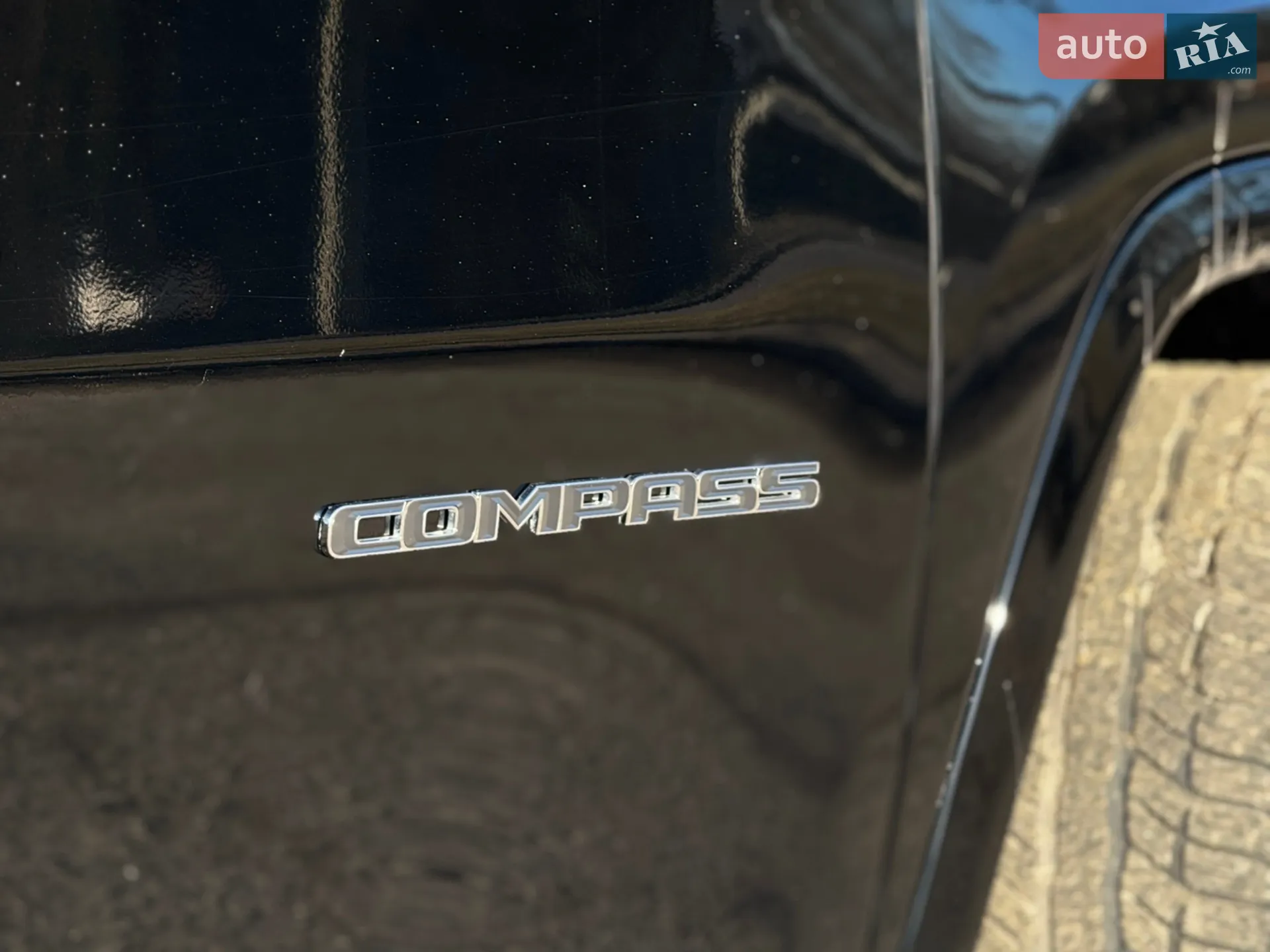 2017 Jeep Compass - мініатюра 12