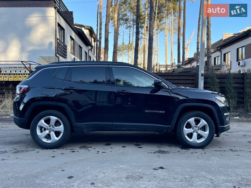 Внедорожник / Кроссовер Jeep Compass 2019 в Киеве