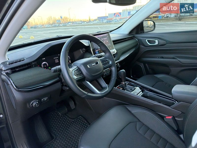 Внедорожник / Кроссовер Jeep Compass 2025 в Киеве